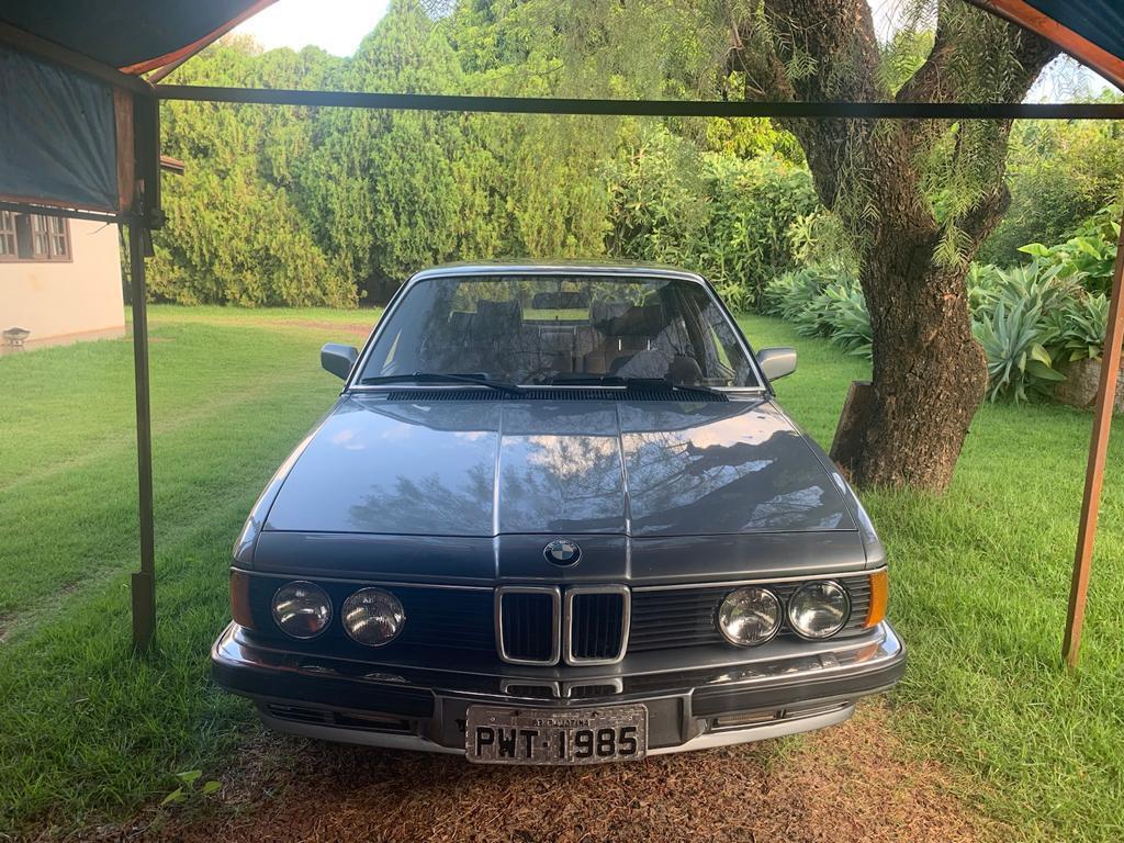 BMW 745i 1985