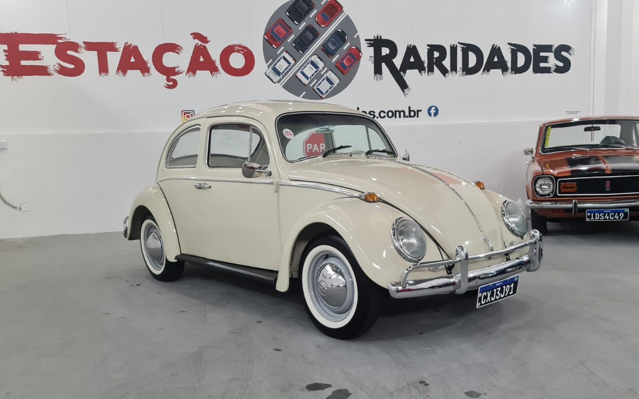 Fusca 1300 Branco Lotus