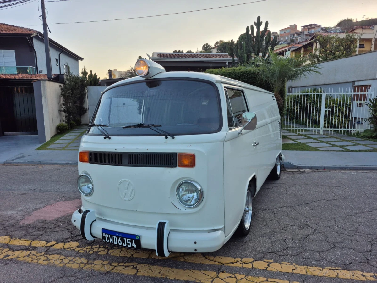 KOMBI FURGÃO